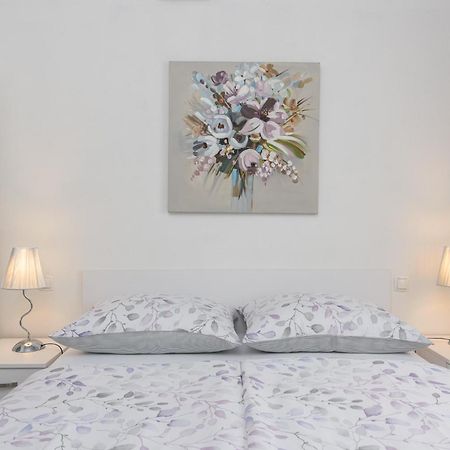 Rooms Anna 特罗吉尔 外观 照片